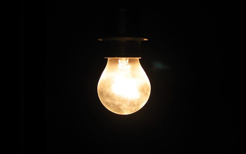 лампочка электроэнергия